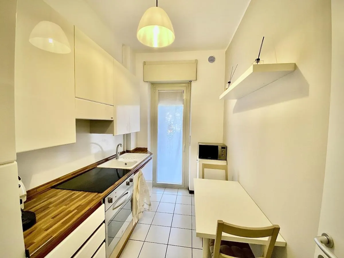 Anna Home Train Milan Malpensa Gallarate 0*,  Italy